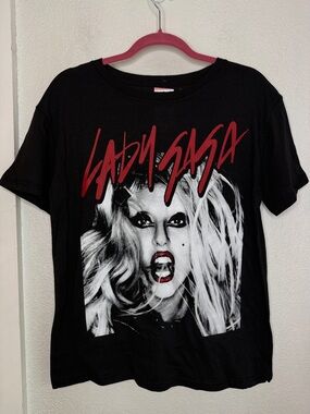 Lady Gaga Graphic Tee Black Short Sleeve Cotton Shirt Size M Born this Way album